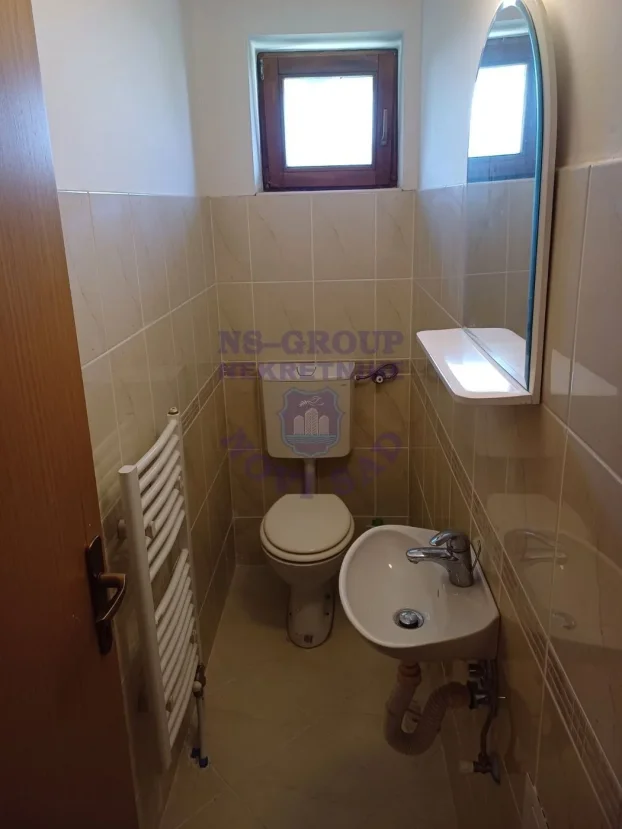 Sremska Kamenica, 3.0 trosoban, 87 m²