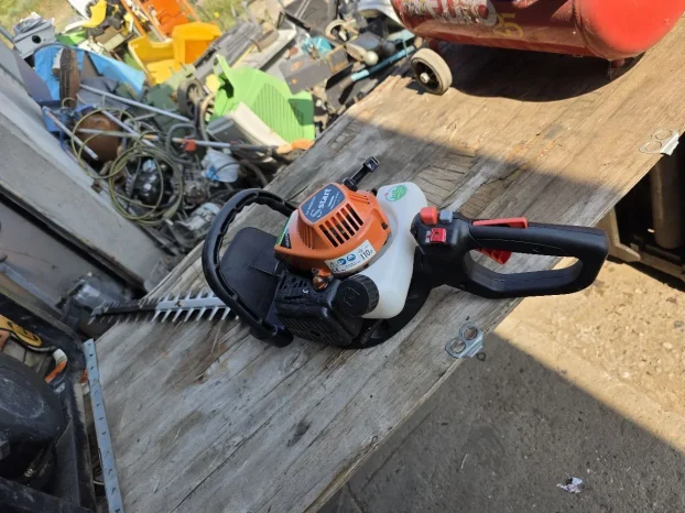 Trimer za zivubogradu hitaci na benzin