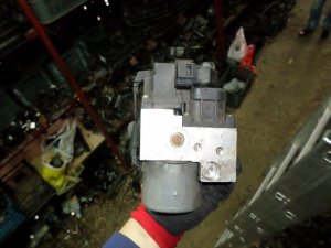 Centrala abs-a Lancia Lybra