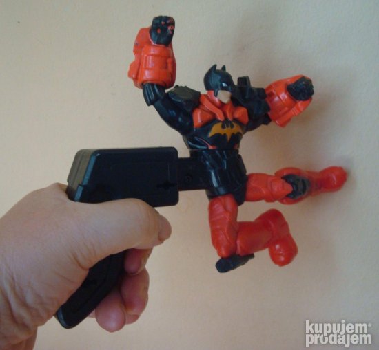 Betmen dc comic mattel rešio da se vozi na ringišpil