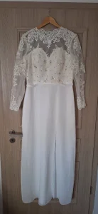 Nova vencanica britanski brend  44 velicina