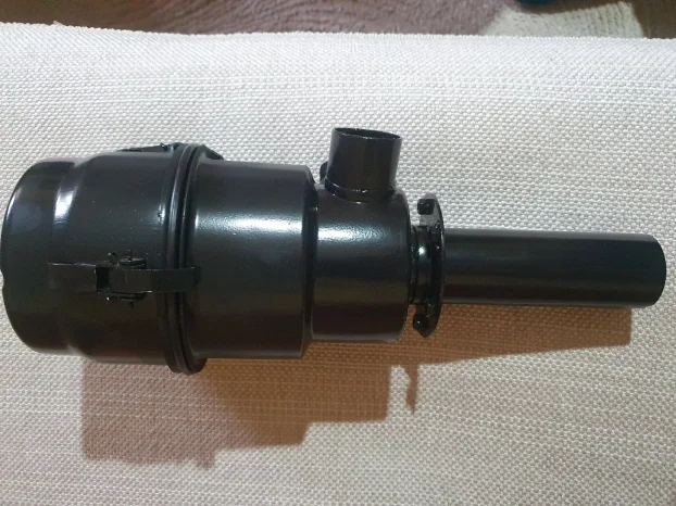 Kuciste i filteri za vazduh za traktor 533, 539