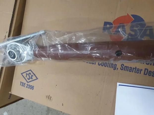 Kuciste i filteri za vazduh za traktor 533, 539