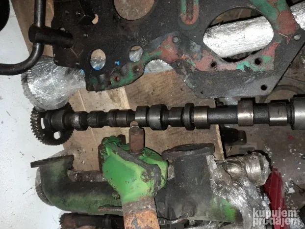 John deere bregaste osovine