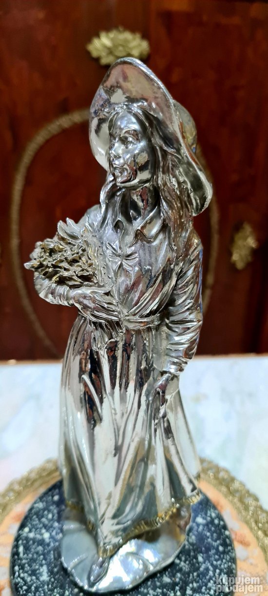 Vrhunska stara  srebrna dizajnerska potpisana figura- damica