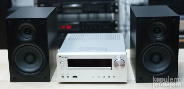 Pioneer X-HM50 USB, CD, FM, iPod