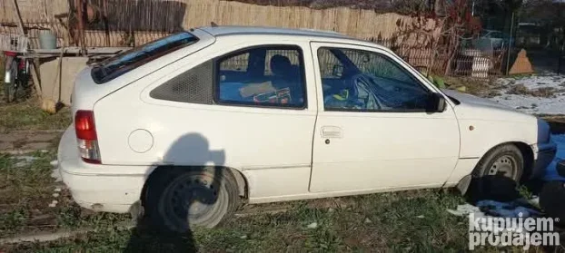 1999 Daewoo Nexia 