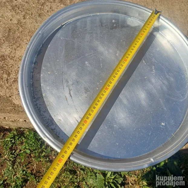 Veći aluminijumski poslužavnik