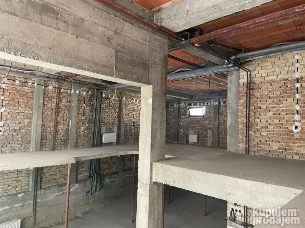 Lokal, 148m2,  Podbara