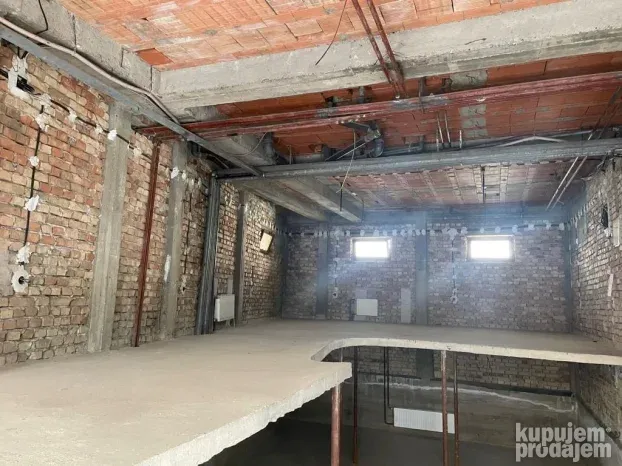 Lokal, 148m2,  Podbara