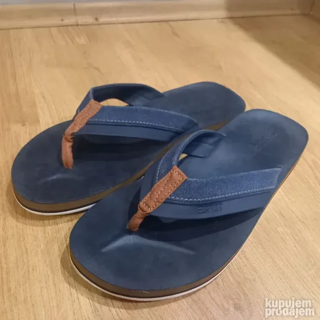Esprit br 44