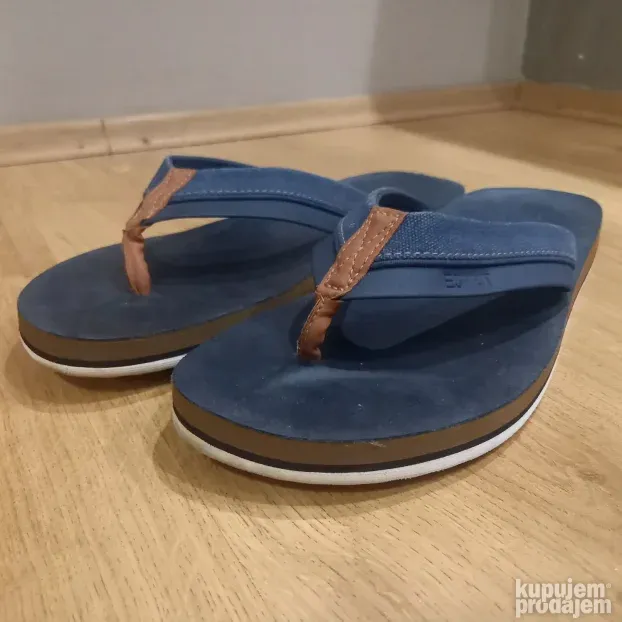 Esprit br 44