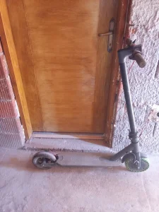 Električni trotinet