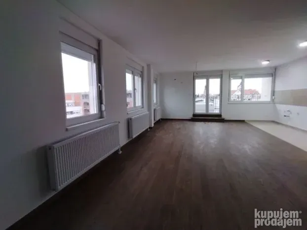 207m2,Sestosoban,Telep