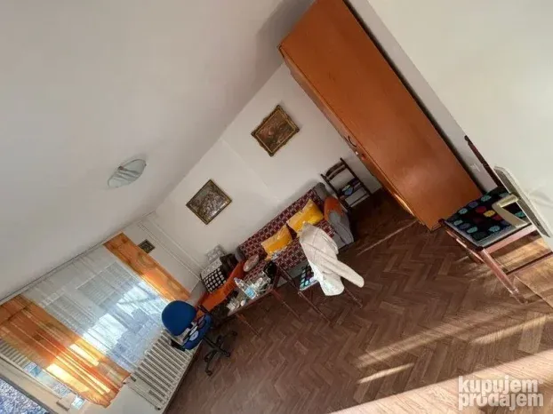 Dvoiposoban -69m2 -Novo naselje