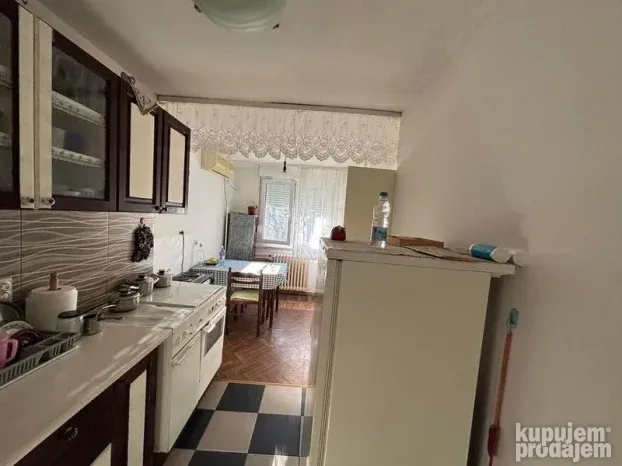 Dvoiposoban -69m2 -Novo naselje