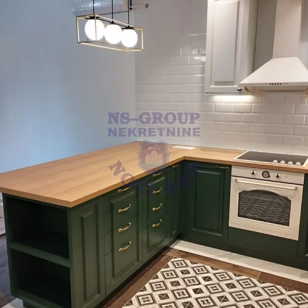 Stari Majur, 5+ petosobna, 350 m²