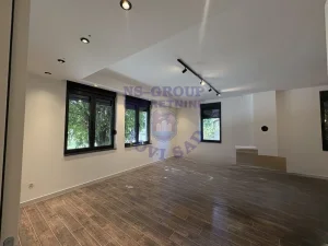 Stari Majur, 5+ petosobna, 350 m²