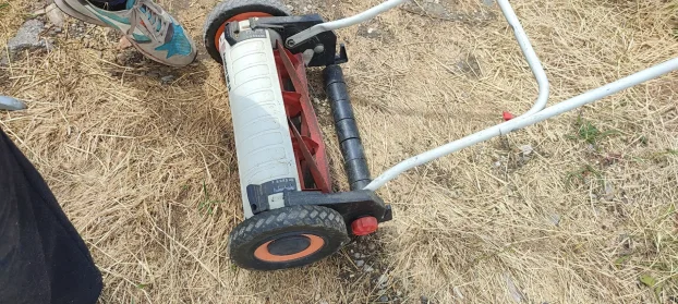 kosacica dvorisna mehanicka za travu ranchero 38