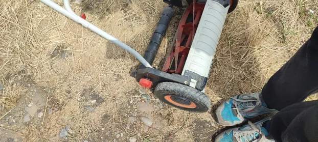 kosacica dvorisna mehanicka za travu ranchero 38