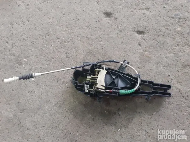 BMW E 92 nosac rucice levih vrata