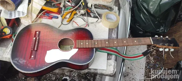 stara gitara egmond za sredjivanje
