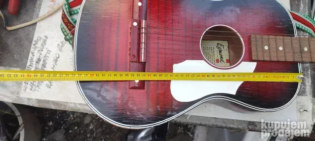 stara gitara egmond za sredjivanje
