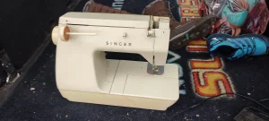 el.masina za sivenje singer 527