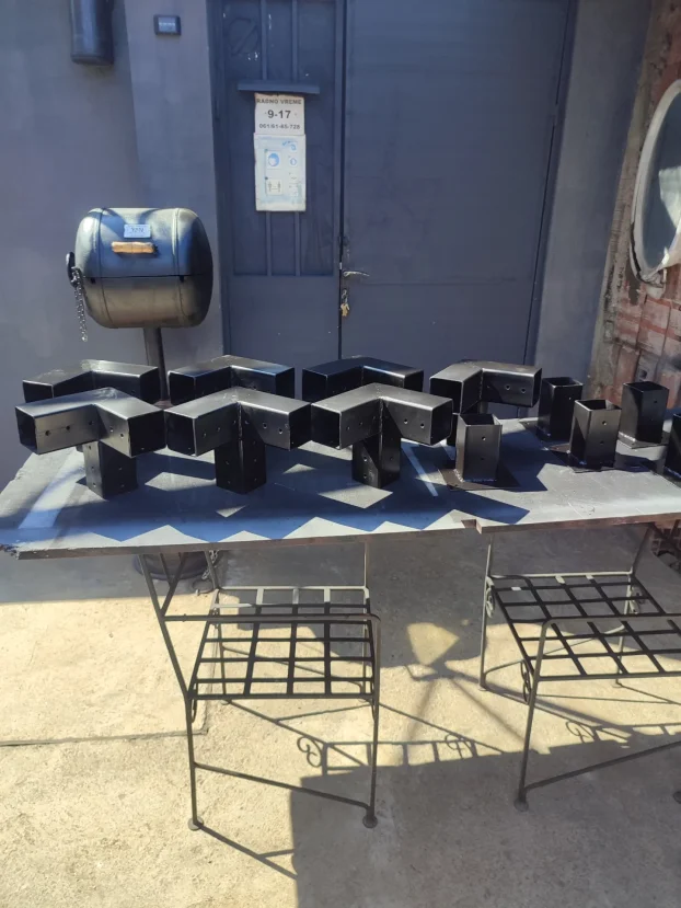 Nosaci, Stope za Grede za Montazne Letnjikovce 7!