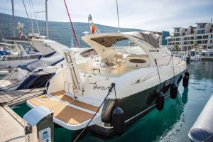 Prodaje se Italijanska jahta Gobbi od 10,5m, 2 kabine, DIZEL