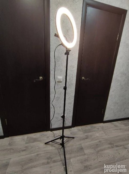 Ring light 30 cm sa stalkom i daljinskim upravljačem