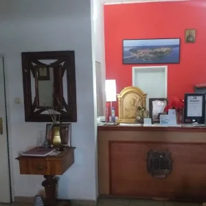 Lokal, Petrovaradin, 780m