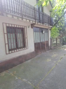 Garaza na bezanijskoj kosi