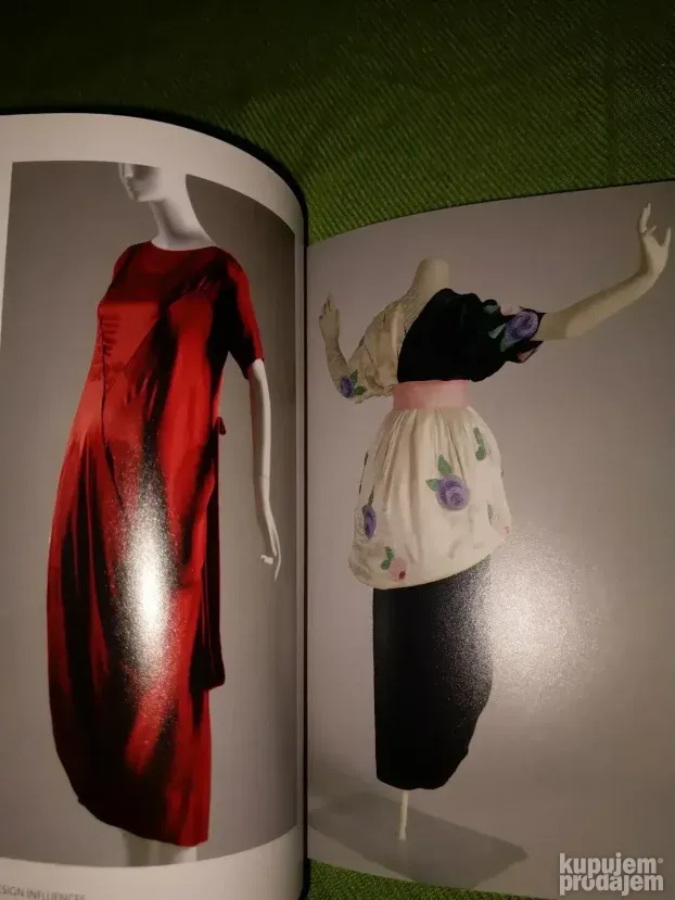 Little book of Balenciaga - Emmanuelle Dirix