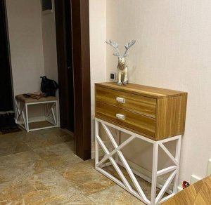 Uredjenje predsoblja Drvo&metal