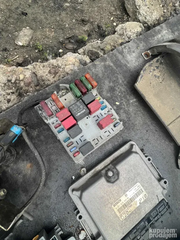 kutija osiguraca fiat dukato citroen jumper pezo bokser