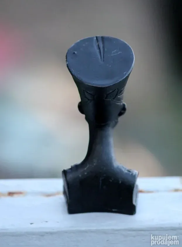 Vintage Statua egipatske kraljice Nefertiti