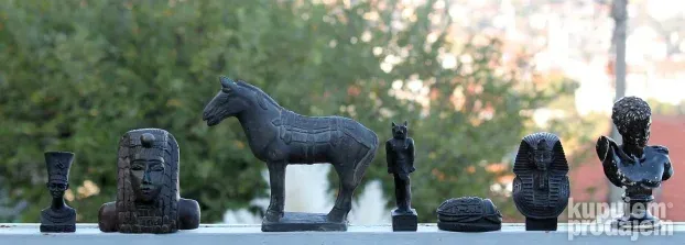 Vintage Statua egipatske kraljice Nefertiti