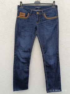 GUCCI jeans vel 29.