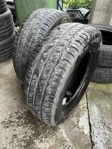 Dve gume 235/65 R16C