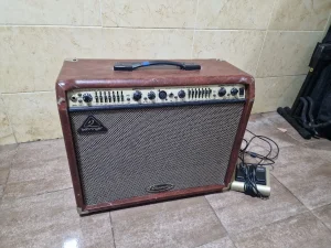 Ultracustic acx900 pojacalo