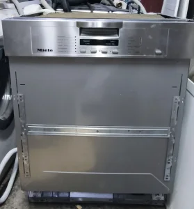 Miele sudomasina