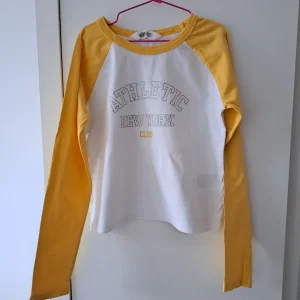 Zuto beli duks 10-12 god