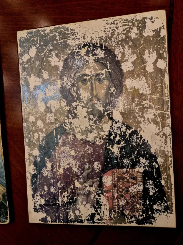 Ikone iz 80-tih godina, kupljene na Hilandaru, sa pečatom