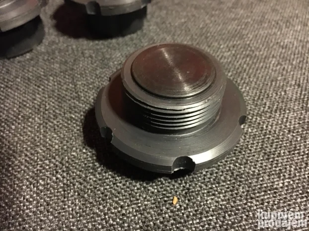 MAESTRAL Ventili za gumeni camac