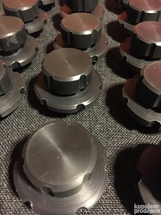 MAESTRAL Ventili za gumeni camac