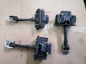 Fiat bravo 2 graničnik vrata