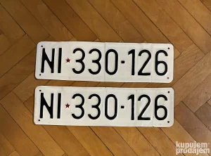 Stare Tablice Petokraka u paru