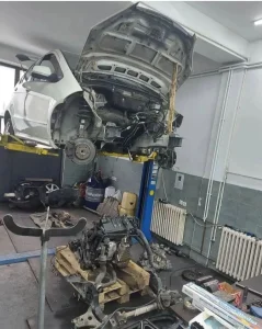 Potreban AUTOMEHANIČAR