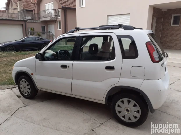 2002 Suzuki Ignis 4x4